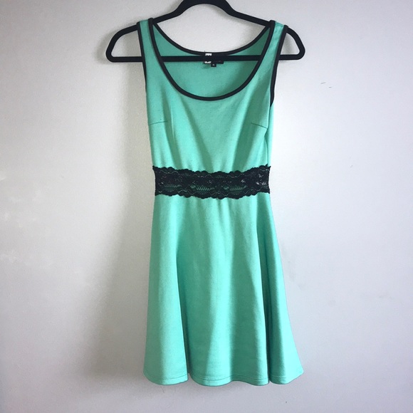 Mint green skater dress - Picture 1 of 3